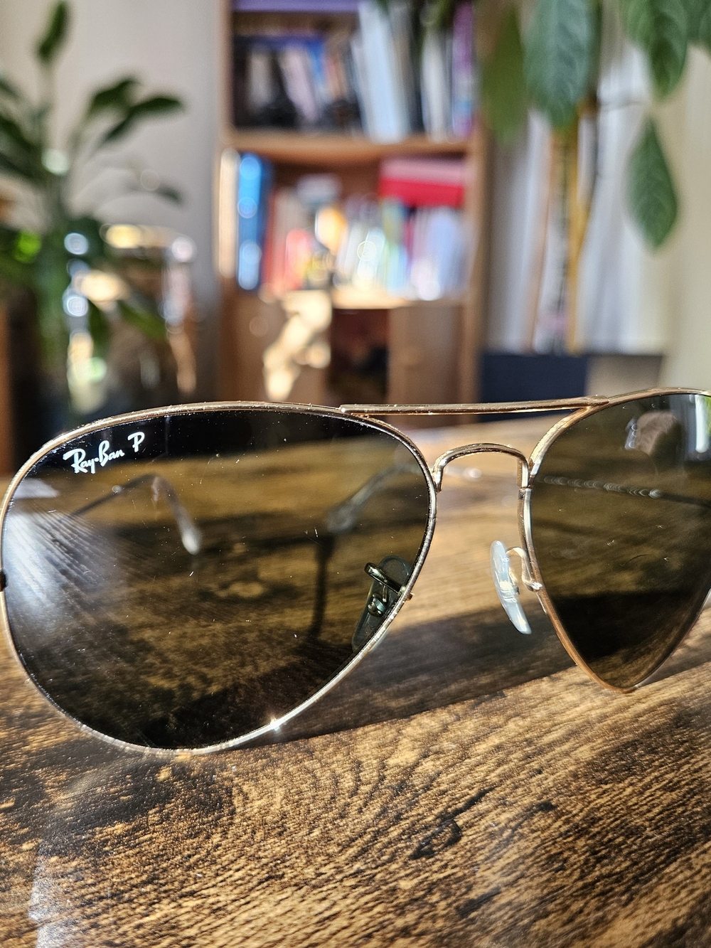 Ray-Ban Gold Frame Sunglasses with Dark Green Lenses